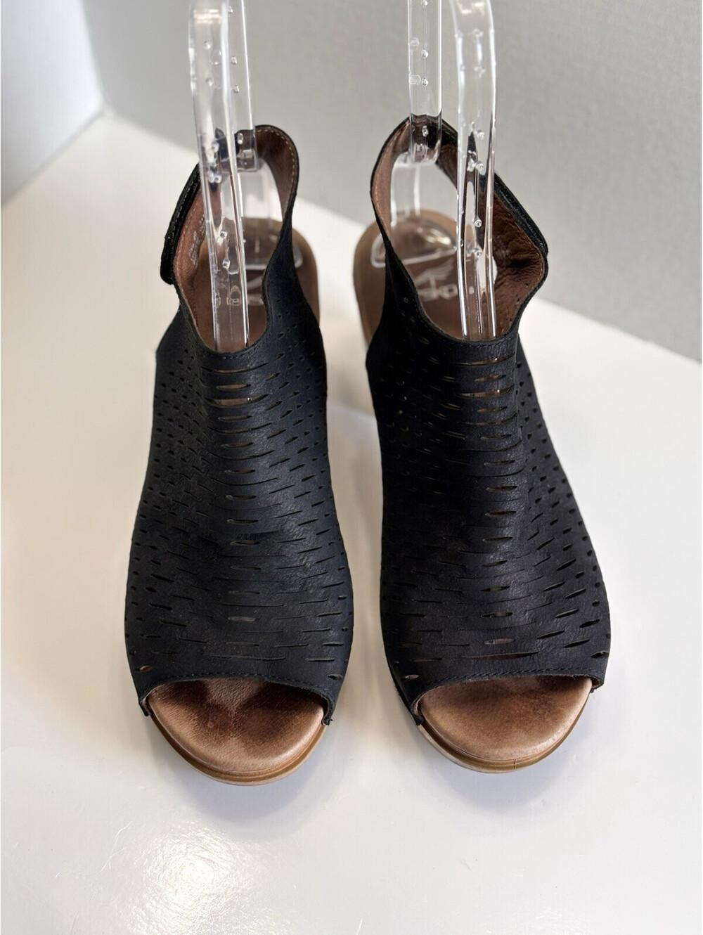 Dansko Danae Milled Nubuck Black Leather Women's Size 9.5 Heel Sandals Slingback - Picture 4 of 13